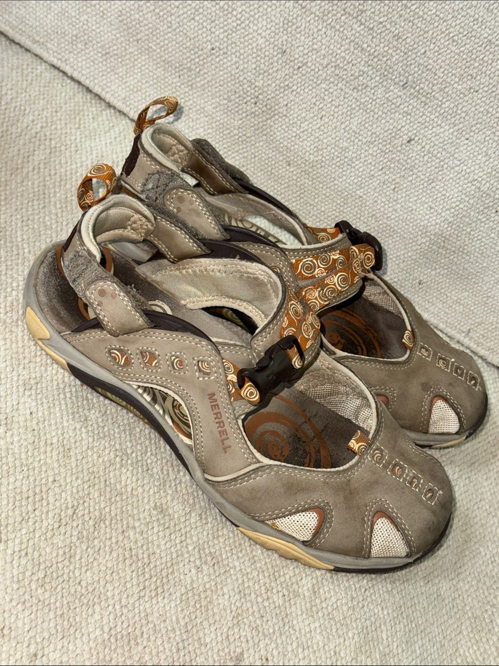 Merrell size 9 Women’s Taupe and Orange Mary Jane style sporty Sandals